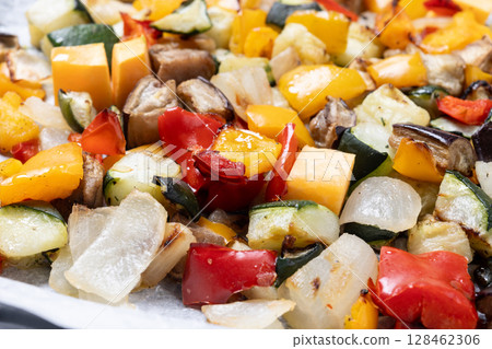 Roasted vegetables 128462306