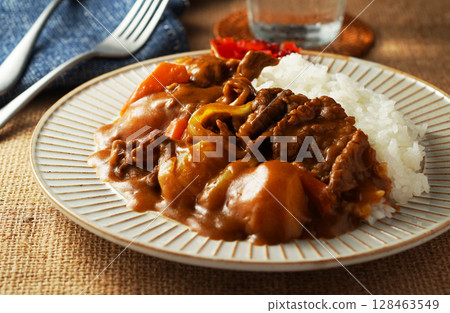 Beef curry 128463549
