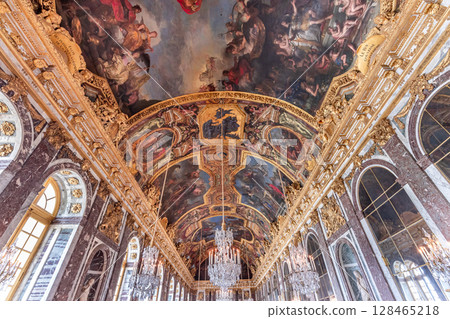 Ceilings decors of hall of mirrors, Versailles, France 128465218
