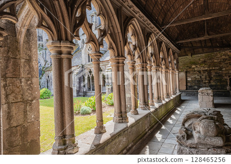 Saint Tugdual cathedral, Treguier, brittany, france, cloister Saint Tugdual cathedral, Treguier, brittany, france, cloister 128465256