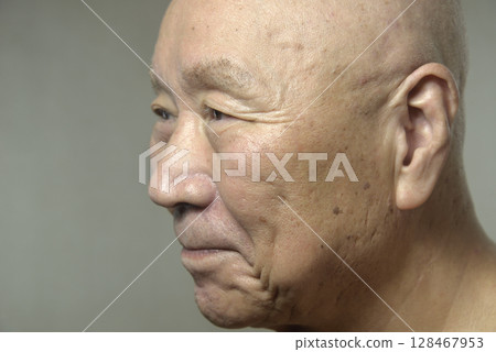 Old man with a smile Old man with a smile 128467953