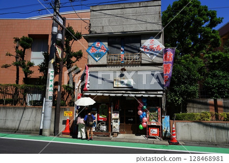 充滿昭復古氣息的糖果店 六月中野20號 糖果店岐阜屋 128468981