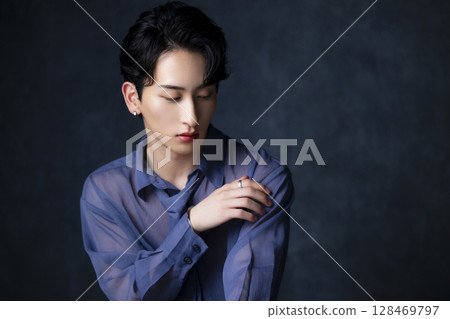 年輕人的肖像 128469797