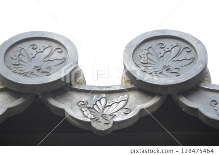 「燕尾蝶」屋簷圓瓦（姬路城/兵庫縣姬路市） 128475464