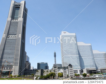 Minato Mirai的城市景觀 128475471