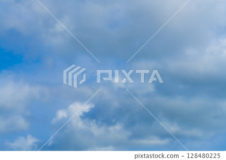 七月的天空(3:2) 七月的天空(3:2) 128480225