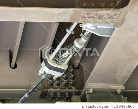 橋樑抗震加強裝置 128482665