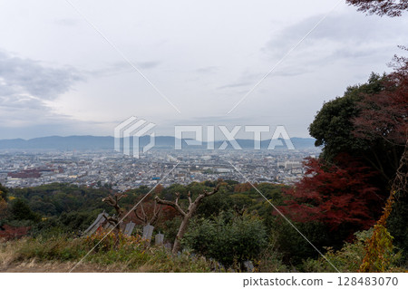 京都環線步道及其周邊的風景 京都環線步道及其周邊的風景 128483070