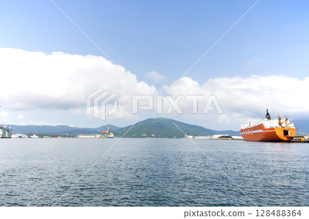Scenery of Tsuruga Port, Fukui Prefecture Scenery of Tsuruga Port, Fukui Prefecture 128488364