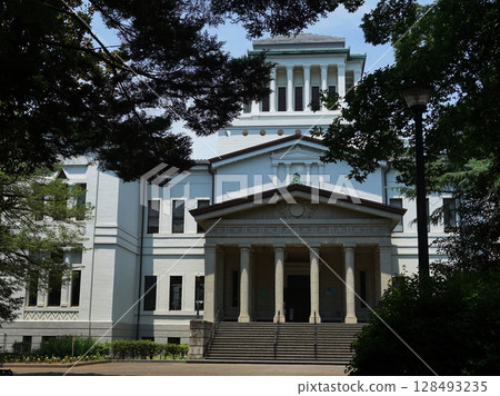 希臘風格的大倉山紀念館正面照。 6月737日，橫濱大倉山紀念館 128493235