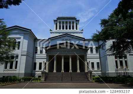 希臘風格的大倉山紀念館正面照。 6月739日，橫濱大倉山紀念館 128493237