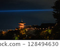 Kiyomizu-dera lit up 128494630