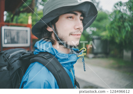 白人 外國人 遊覽 128496612