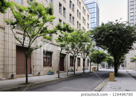 The former Kobe settlement with fresh greenery 128496780