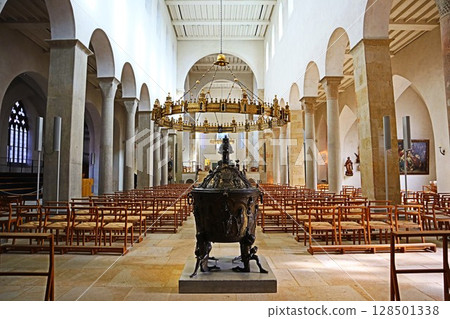 德國希爾德斯海姆的聖瑪麗大教堂 德國希爾德斯海姆的聖瑪麗大教堂 128501338