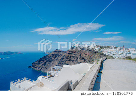 Beautiful landscape of Santorini island in Greece Beautiful landscape of Santorini island in Greece 128501776