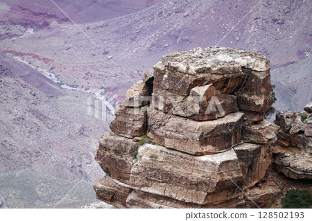 Memories of the Earth: The Power of Rocks and Formations in the Grand Canyon (East Rim) 128502193