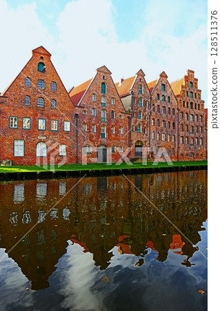 德國呂貝克鹽倉 德國呂貝克鹽倉 128511376