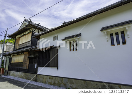 Iwamatsu, Tsushima-cho, Konishi Main House Annex and Storehouse, Uwajima City, Ehime Prefecture Iwamatsu, Tsushima-cho, Konishi Main House Annex and Storehouse, Uwajima City, Ehime Prefecture 128513247