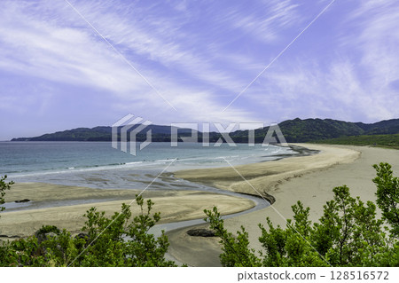 高知縣土佐清水市土佐清水沖之濱海灘 128516572