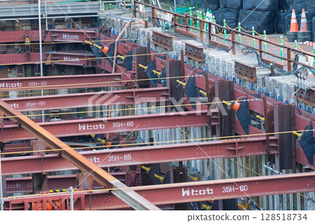Construction site of the Shin-Meishin Expressway between Yawata City, Kyoto Prefecture and Hirakata City, Osaka Prefecture Construction site of the Shin-Meishin Expressway between Yawata City, Kyoto Prefecture and Hirakata City, Osaka Prefecture 128518734