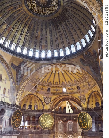 伊斯坦堡聖索菲亞大教堂 128518889