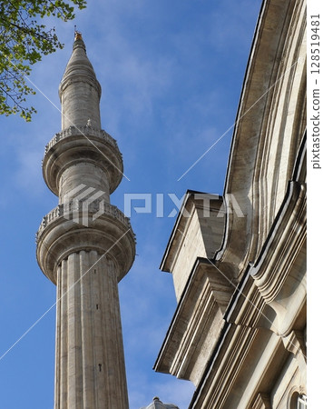 伊斯坦堡努魯奧斯曼尼耶清真寺 128519481