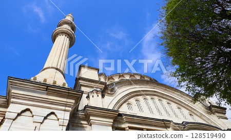 Nuruosmaniye Mosque, Istanbul Nuruosmaniye Mosque, Istanbul 128519490