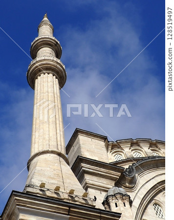 Nuruosmaniye Mosque, Istanbul Nuruosmaniye Mosque, Istanbul 128519497
