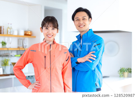 房屋清潔人員肖像 128520987