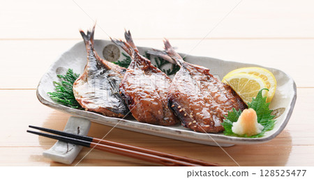 A steaming Japanese breakfast of dried horse mackerel with mirin and rice 128525477
