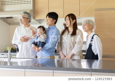 三代家庭 128525963