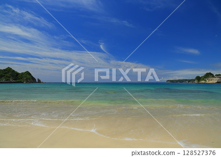 美麗的海灘 美麗的海灘 128527376