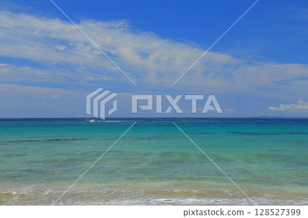 Beautiful beach Beautiful beach 128527399