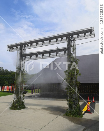 Torii gate of Musashino Iwareiwa Shrine 128528228