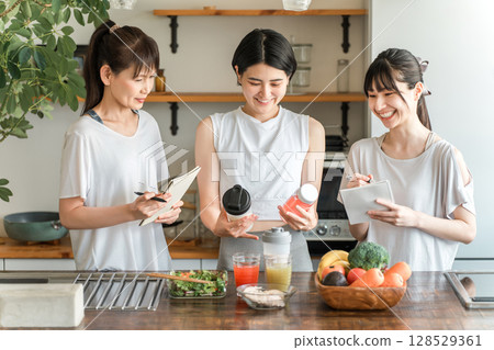 必需胺基酸、BCAA、EAA、蛋白質、膳食纖維、蔬菜汁、運動員食品大師 128529361