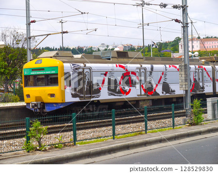 Spanish Railways 3150 and 3250 series 128529830