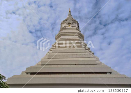 Wat Paknamphasri Charoen, Thailand Wat Paknamphasri Charoen, Thailand 128530517