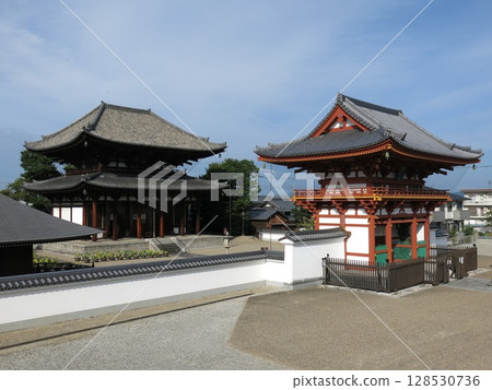 Kikoji Temple in Nara City (South Gate and Main Hall) Kikoji Temple in Nara City (South Gate and Main Hall) 128530736