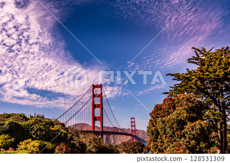 Golden gate bridge, San Francisco, California, usa Golden gate bridge, San Francisco, California, usa 128531309