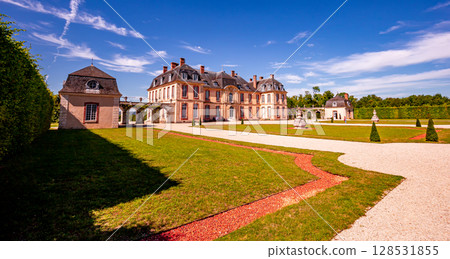 La Motte Tilly castle, Aube, France La Motte Tilly castle, Aube, France 128531855