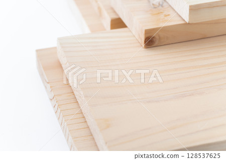 Close-up of boards (wood) of various sizes Close-up of boards (wood) of various sizes 128537625