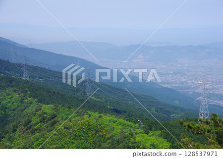 從愛媛縣四國中央市翠波西峰瞭望台眺望土肥町 128537971