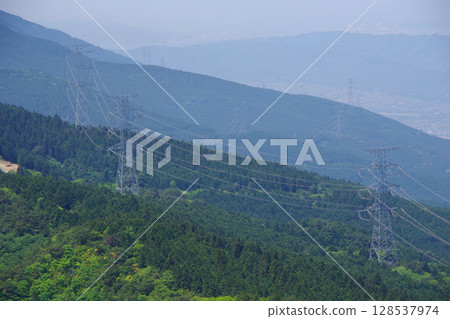 愛媛縣四國中央市鳳王山設立的鐵塔 128537974