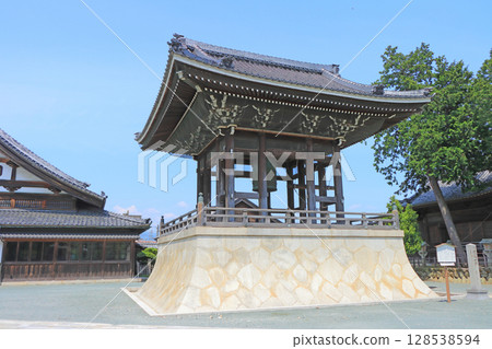 View of Toyokawa Inari Bell Tower, Toyokawa City, Aichi Prefecture 128538594