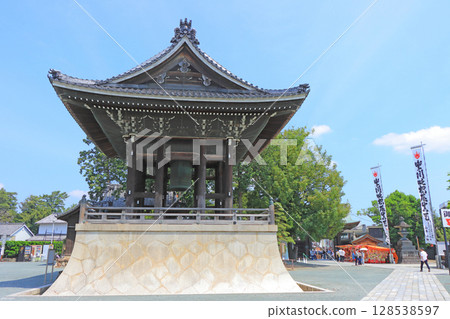 View of Toyokawa Inari Bell Tower, Toyokawa City, Aichi Prefecture 128538597
