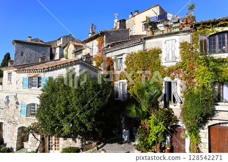 Saint-Paul-de-Vence village in southern France 128542271