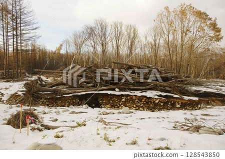 August 30, 2016 A large typhoon crossed Honshu, leaving scars on the unpacking site in Tokachi Shimizu, Hokkaido 10 weeks later August 30, 2016 A large typhoon crossed Honshu, leaving scars on the unpacking site in Tokachi Shimizu, Hokkaido 10 weeks later 128543850