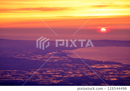Sunset in Toyama Bay 128544496
