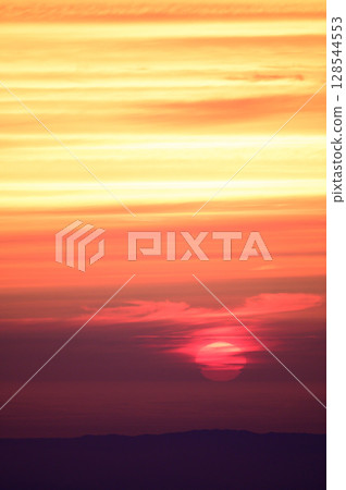 美麗的夕陽 美麗的夕陽 128544553